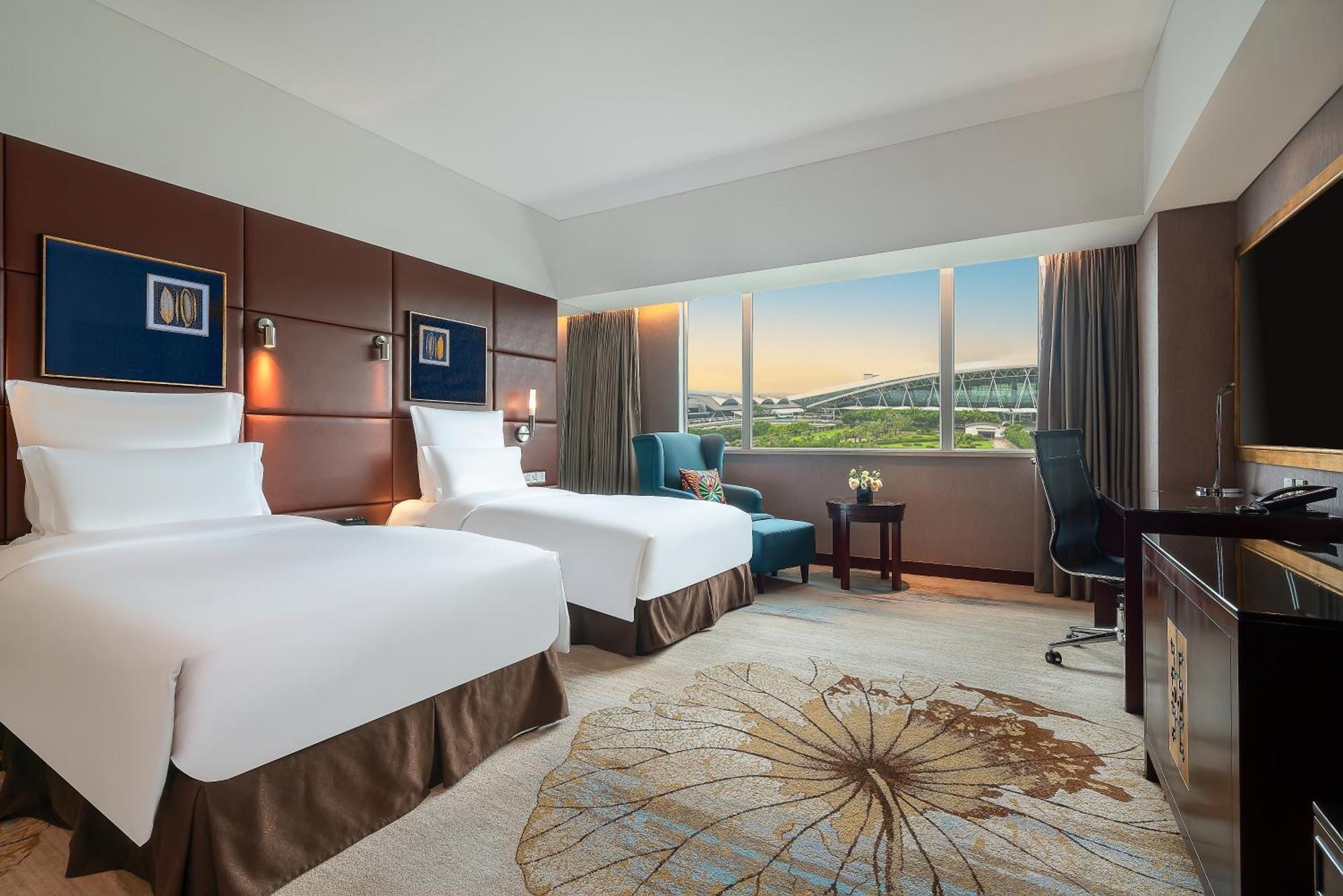 Pullman Guangzhou Baiyun Airport - Free Shuttle Bus & Official Registration Agency During Canton Fair Extérieur photo